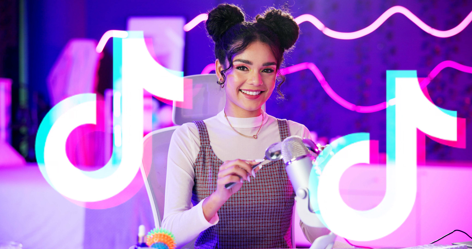 Why-Is-TikTok-Tiktoking